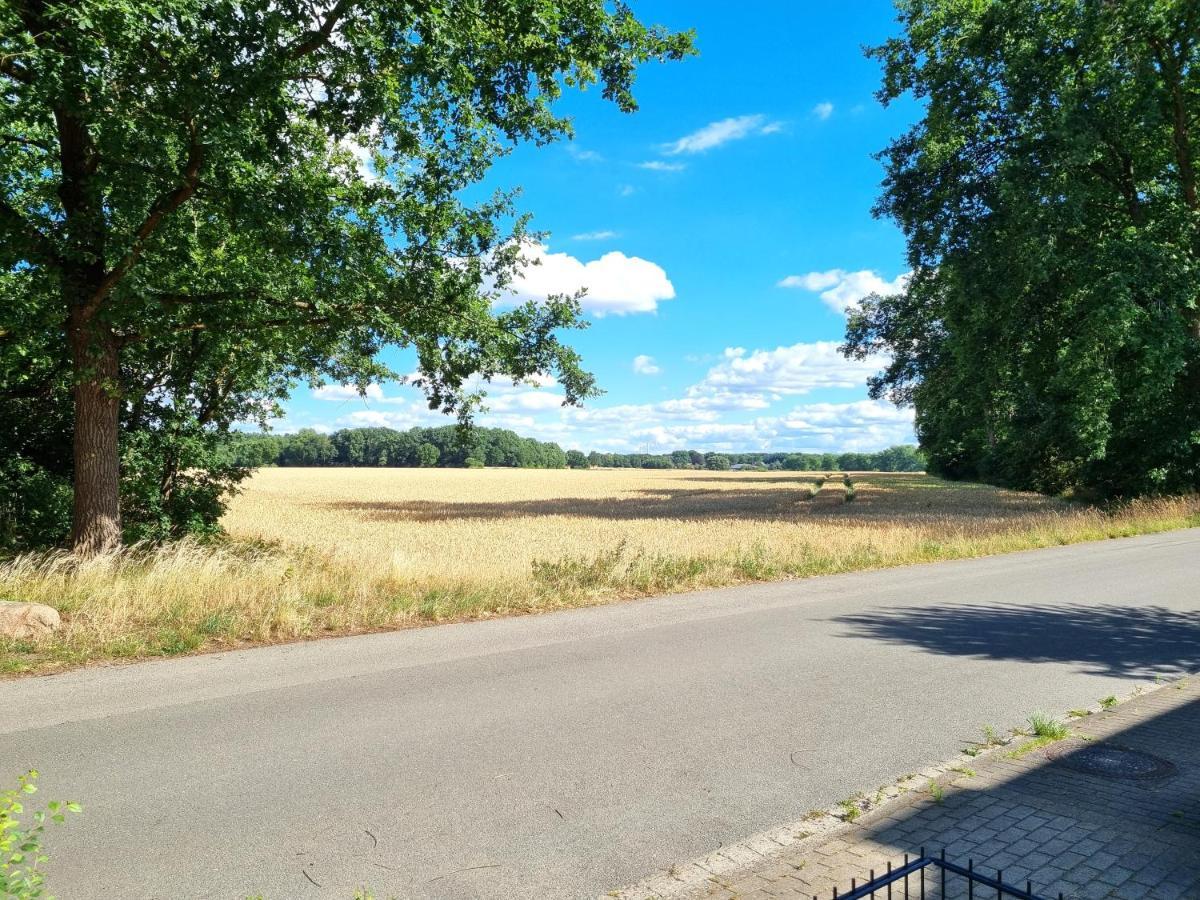 Ferienwohnung Wipperau I Uelzen Exteriör bild